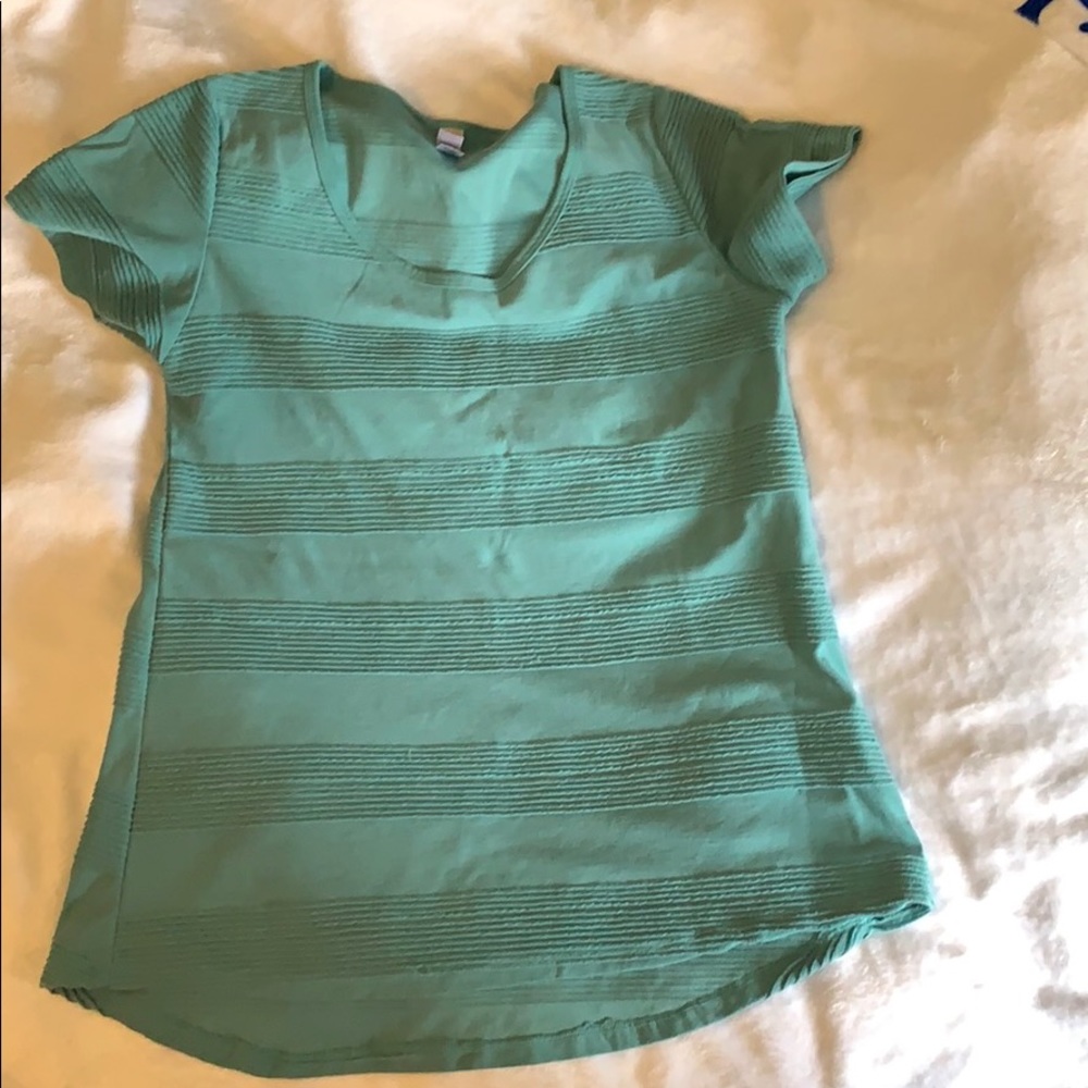 LulaRoe Classic Tee